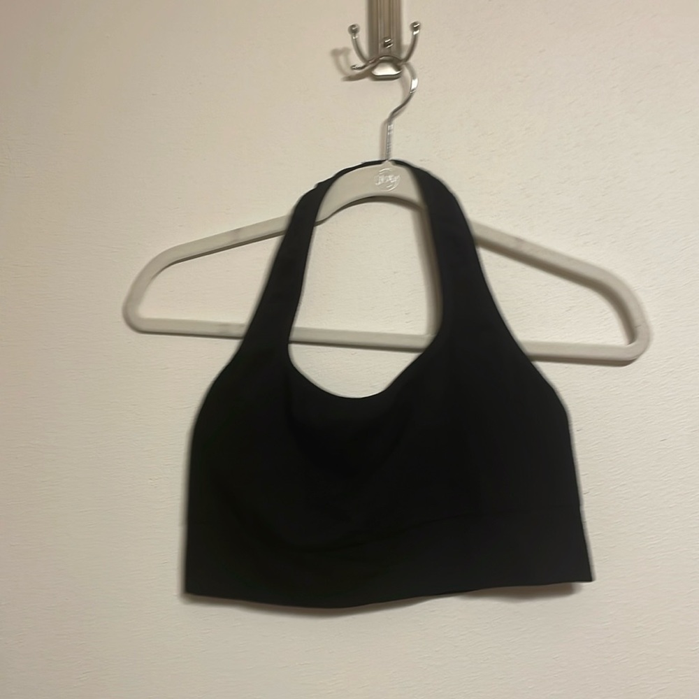 Black halter crop top bra